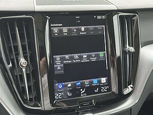 Volvo  B4 Momentum Pro AWD H/K AHK STANDHEIZUNG