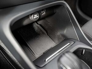 Volvo  T5 Expression Recharge Plug-In Hybrid