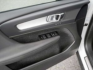 Volvo  T5 Expression Recharge Plug-In Hybrid