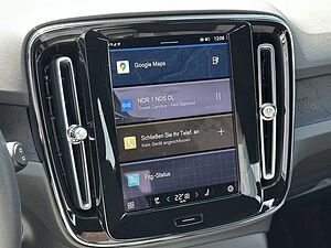 Volvo  Plus Recharge Pure Electric ACC STANDHZ