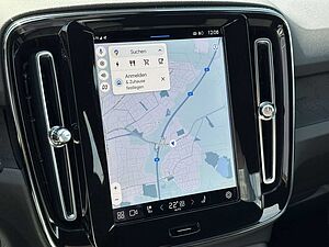 Volvo  Plus Recharge Pure Electric ACC STANDHZ