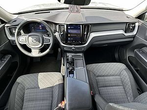 Volvo  B4 (D) Momentum Pro GJR HUD SHZ KAMERA