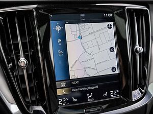 Volvo  T4 R-Design Pano AHK KAMERA MEMORY