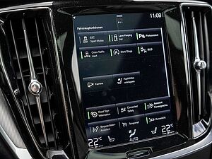Volvo  T4 R-Design Pano AHK KAMERA MEMORY