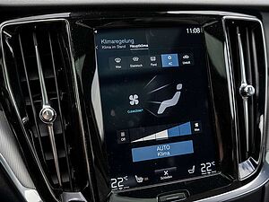 Volvo  T4 R-Design Pano AHK KAMERA MEMORY
