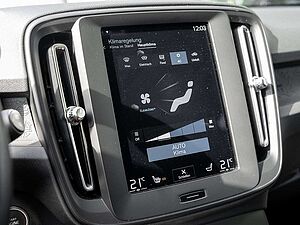 Volvo  T3 SHZ KAMERA NAVI LED SCHEINWERFER
