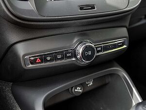 Volvo  T3 SHZ KAMERA NAVI LED SCHEINWERFER