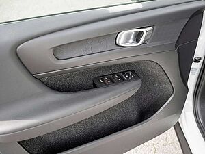 Volvo  T3 SHZ KAMERA NAVI LED SCHEINWERFER