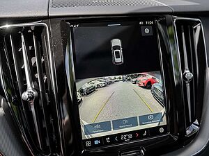 Volvo  T6 Plus Dark Recharge Plug-In Hybrid AWD