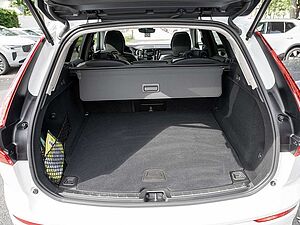 Volvo  T6 Plus Dark Recharge Plug-In Hybrid AWD