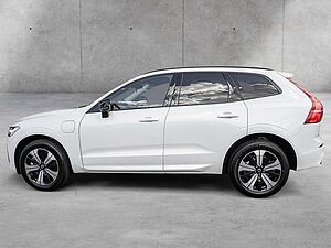 Volvo  T6 Plus Dark Recharge Plug-In Hybrid AWD