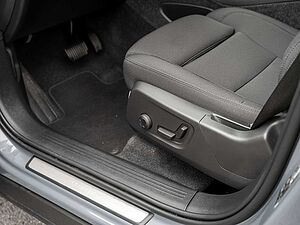 Volvo  T5 Twin Engine R-Design Expression 360°