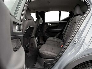 Volvo  T5 Twin Engine R-Design Expression 360°