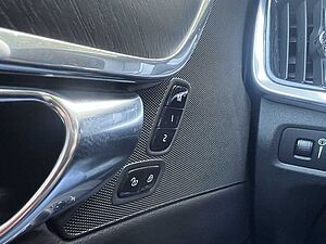 Volvo  D4 AWD LED SITZHEIZUNG ACC