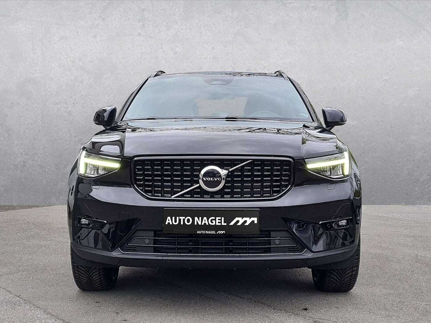 Volvo  XC40 B3 Benzin Plus Dark Licht Paket Fahrassist.