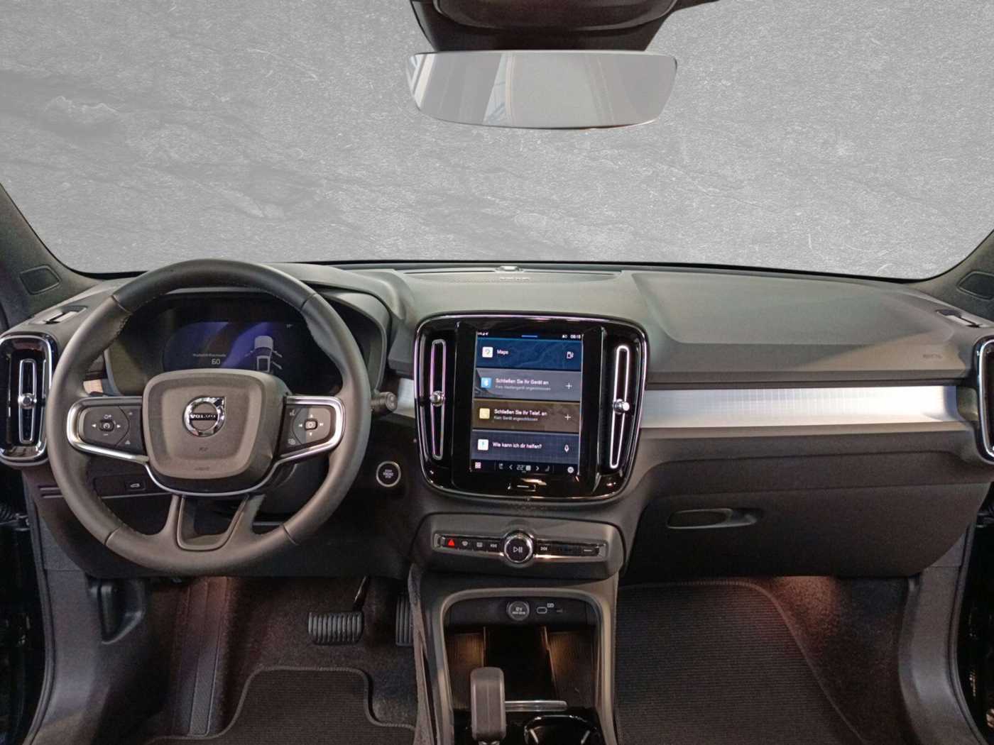 Volvo  XC40 B3 Benzin 2WD Plus Dark Panodach
