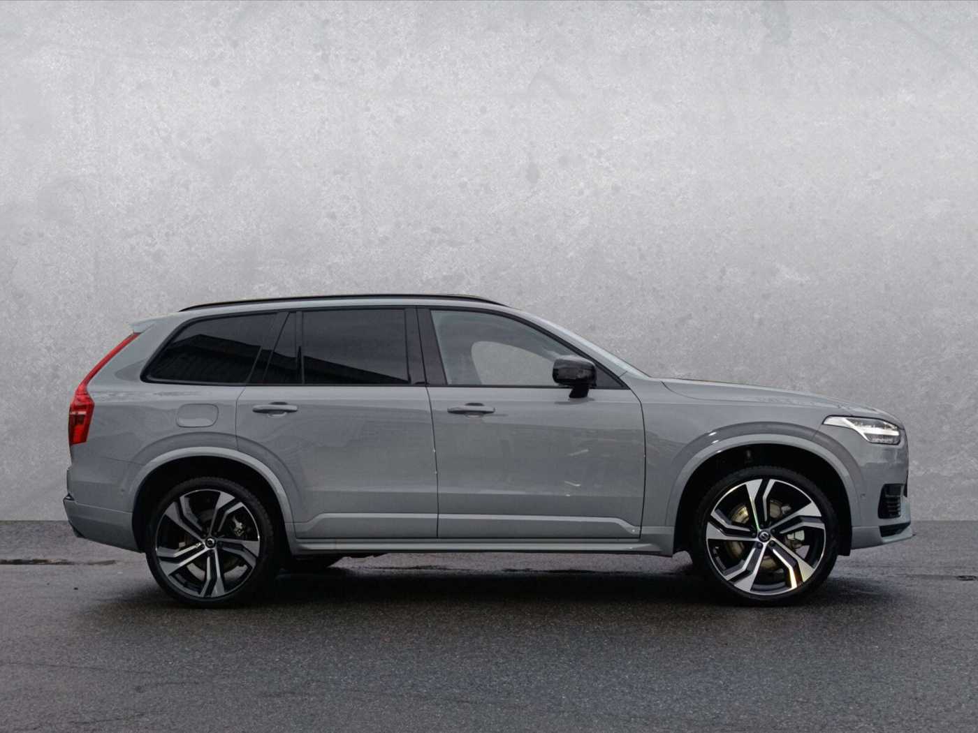 Volvo  XC90T8 AWD Plug-in Hybrid Plus Dark AHK Luftfahr