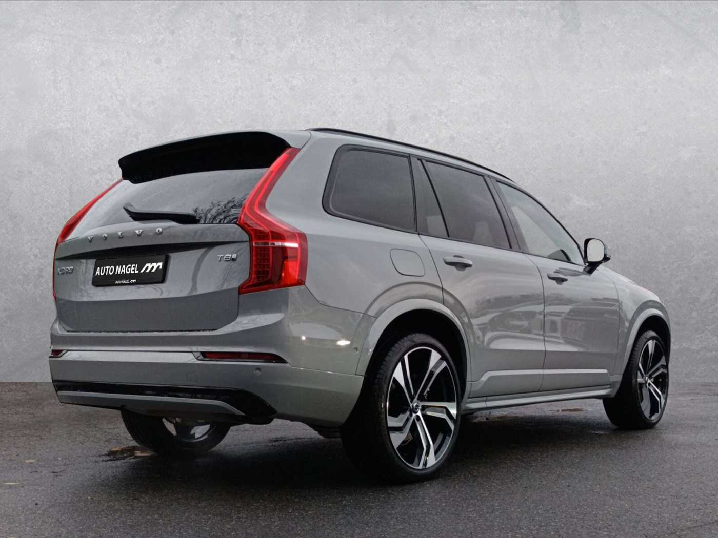 Volvo  XC90T8 AWD Plug-in Hybrid Plus Dark AHK Luftfahr