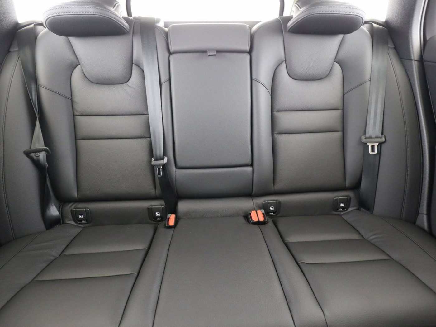 Volvo  T6 Twin Eng. AWD PlusDarkPlug-In Licht-Paket ACC
