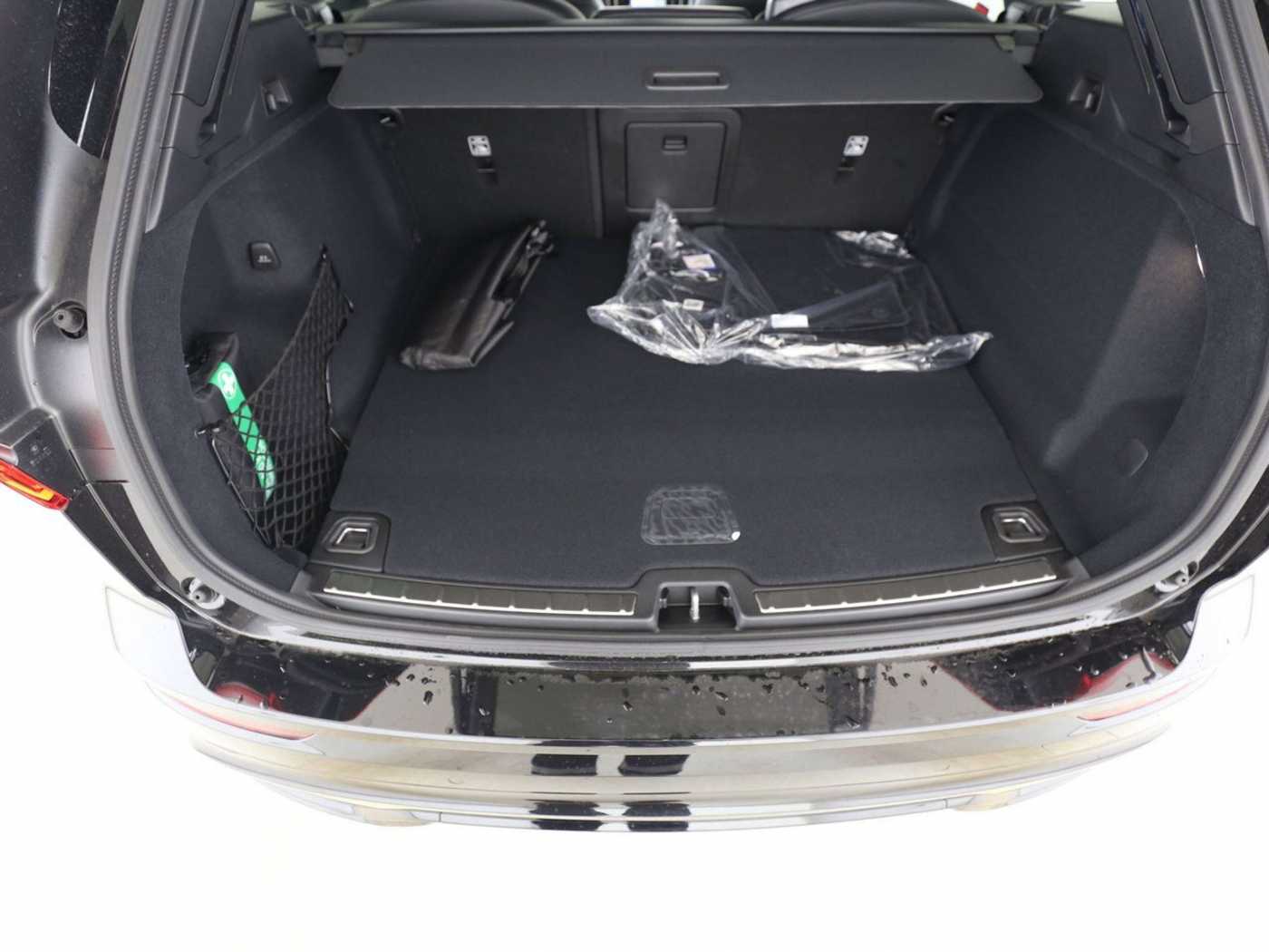 Volvo  T8 AWD Plus Black Ed. Plug-In Licht-Paket 360Kam