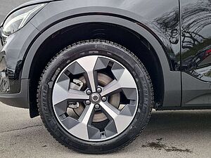 Volvo  XC40 B3 Benzin Plus Dark Licht Paket Fahrassist.