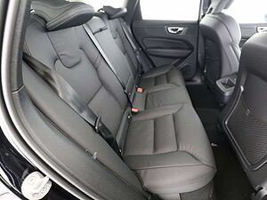 Volvo  XC60 Core B4 Mild-Hy. Diesel AHK Standhei.