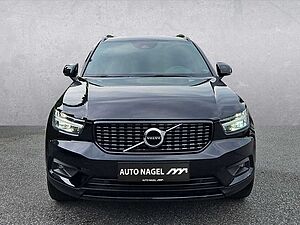 Volvo  XC40 D4 Diesel AWD R-Design Pano. harman k. Klima