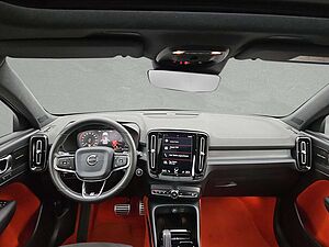 Volvo  XC40 D4 Diesel AWD R-Design Pano. harman k. Klima