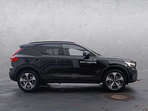 Volvo  XC40 B3 Benzin 2WD Plus Dark Panodach