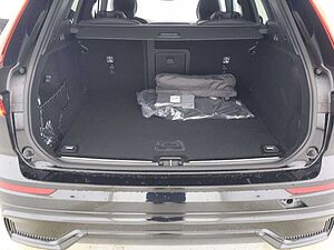 Volvo  XC 60 B4 Plus Dark Pano Standhz HamanKardon