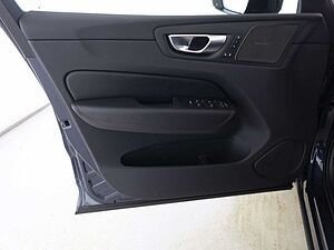 Volvo  XC60 B5 AWD Plus Dark 360Kam H&K Sou. Licht-Pak.