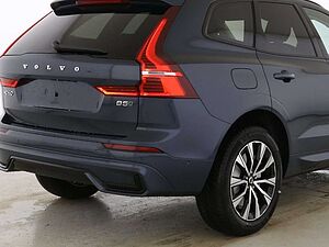 Volvo  XC60 B5 AWD Plus Dark 360Kam H&K Sou. Licht-Pak.
