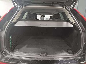 Volvo  XC60 B4 Diesel 2WD Core 19' Frontscheibenheizung