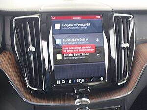 Volvo  B5 AWD Ultimate Dark 360Kam B&W Sound Luftfahrw.