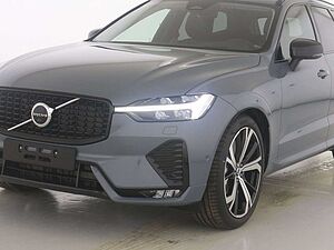 Volvo  B5 AWD Ultimate Dark 360Kam B&W Sound Luftfahrw.