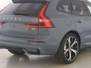Volvo  B5 AWD Ultimate Dark 360Kam B&W Sound Luftfahrw.