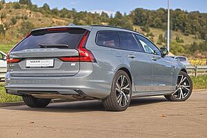 Volvo  V90 Recharge R-Design, T6 AWD Plug-in Hybrid