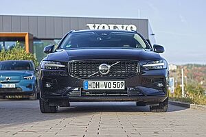 Volvo  V60 Ultimate, B4 Mild-Hybrid, Benzin, Dark