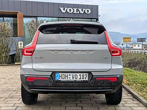 Volvo  XC40 Ultimate, B4 Mild-Hybrid, Benzin, Dark