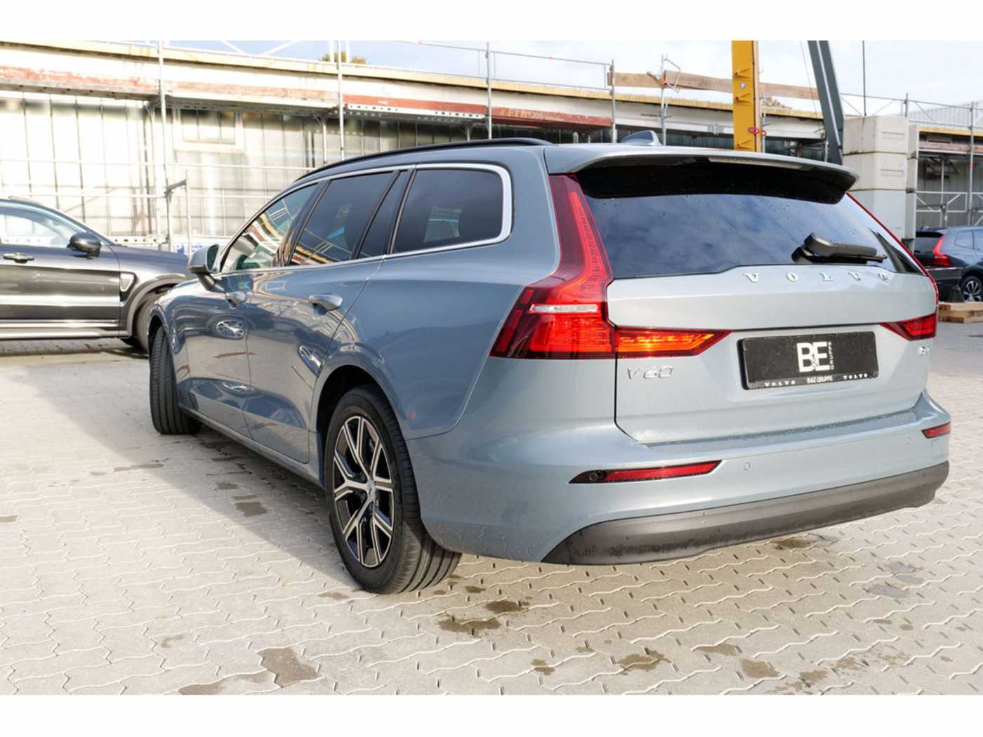 Volvo  Kombi B4 Core NAVI SHZ RÜCKFAHRKAMERA