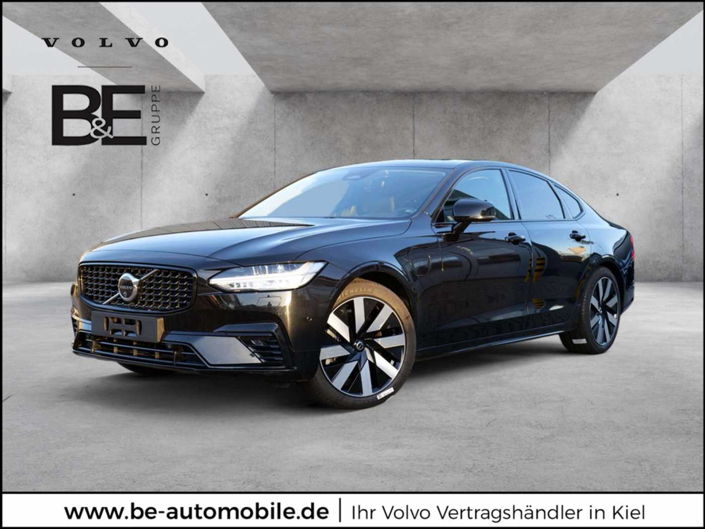 Volvo  Lim. T8 Ultimate Dark Recharge Plug-In Hybrid AWD