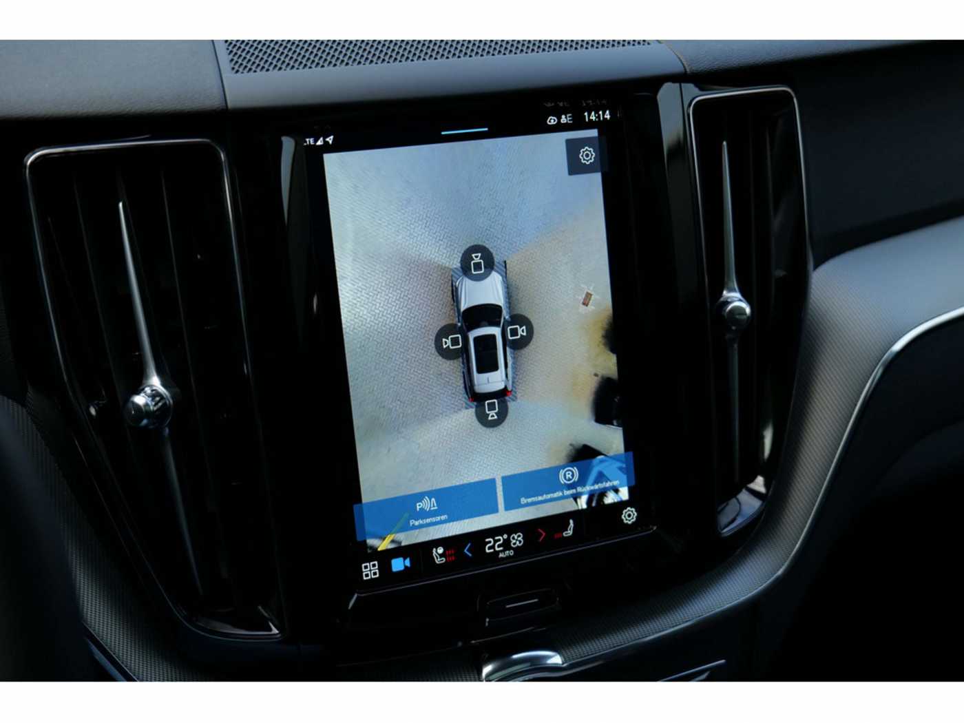 Volvo  T6 AWD Plus Dark Recharge Plug-In Hybrid AWD