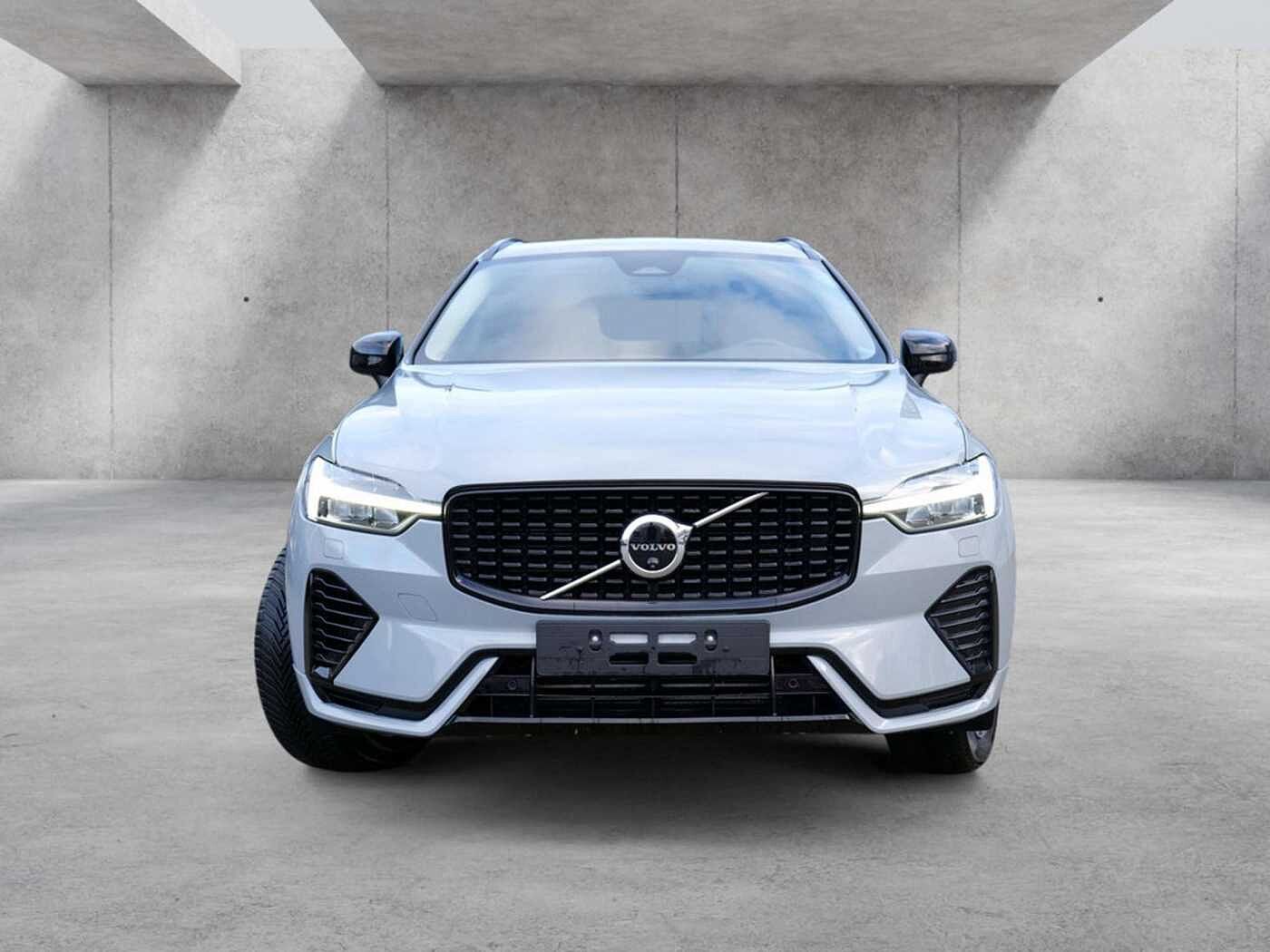 Volvo  T6 AWD Plus Dark Recharge Plug-In Hybrid AWD