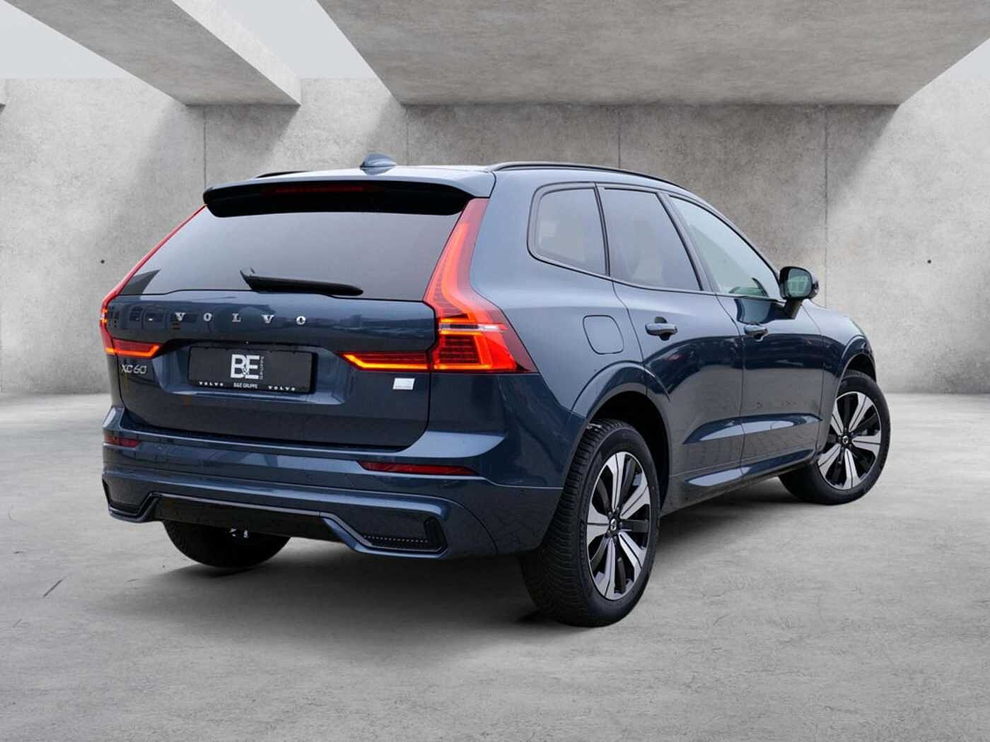 Volvo  T6 AWD Plus Dark Recharge Plug-In Hybrid AWD