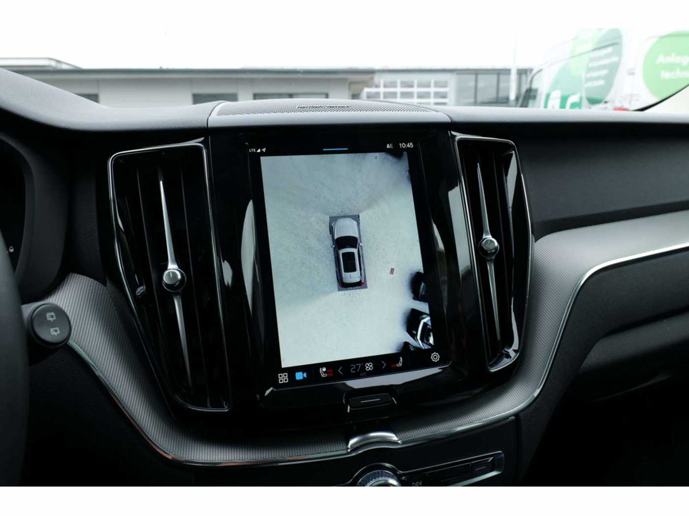 Volvo  T8 Plus Dark Recharge Plug-In Hybrid AWD