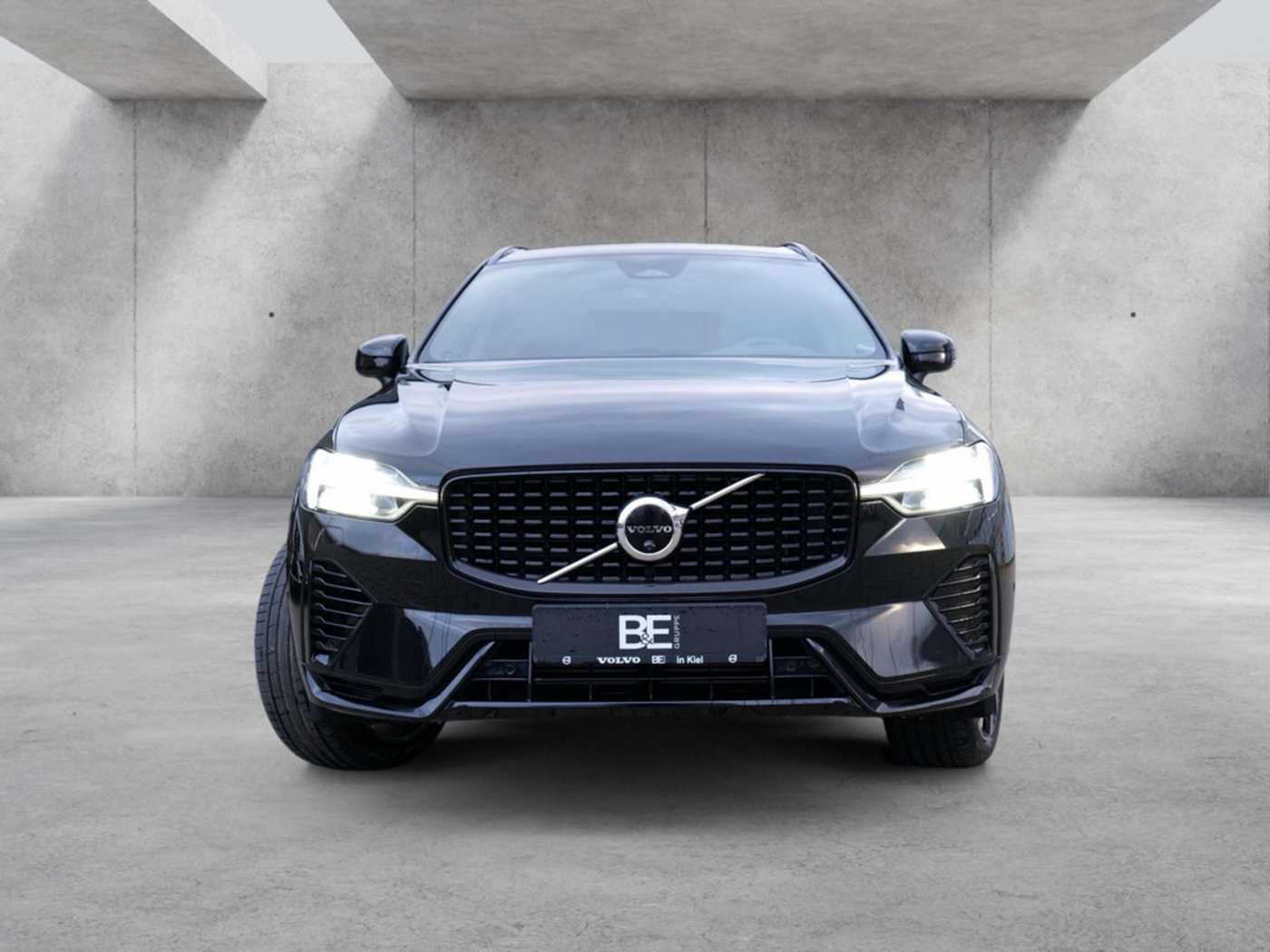 Volvo  T8 R Design Recharge Plug-In Hybrid AWD