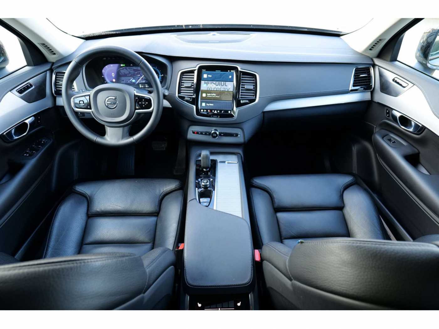 Volvo  T8 Plus Dark Recharge Plug-In Hybrid AWD