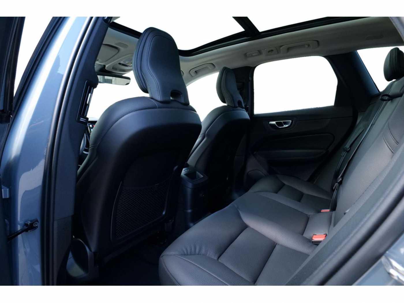 Volvo  T8 Plus Bright Recharge Plug-In Hybrid AWD