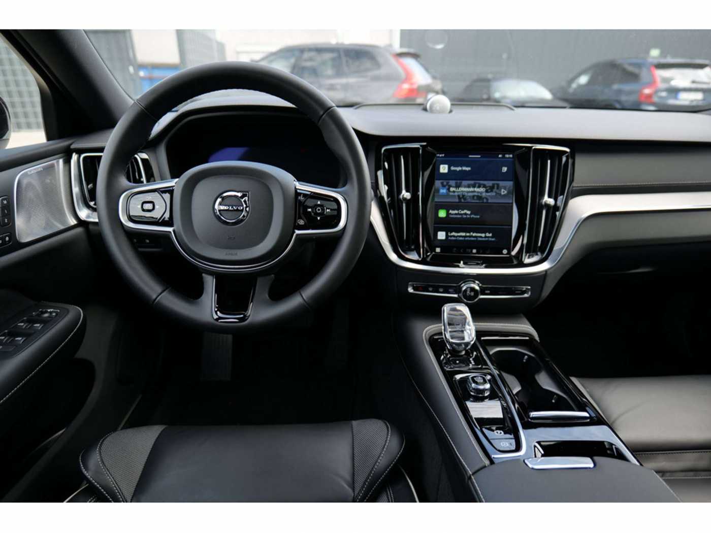Volvo  Lim. T8 AWD Ultimate Dark Recharge Plug-In Hybrid