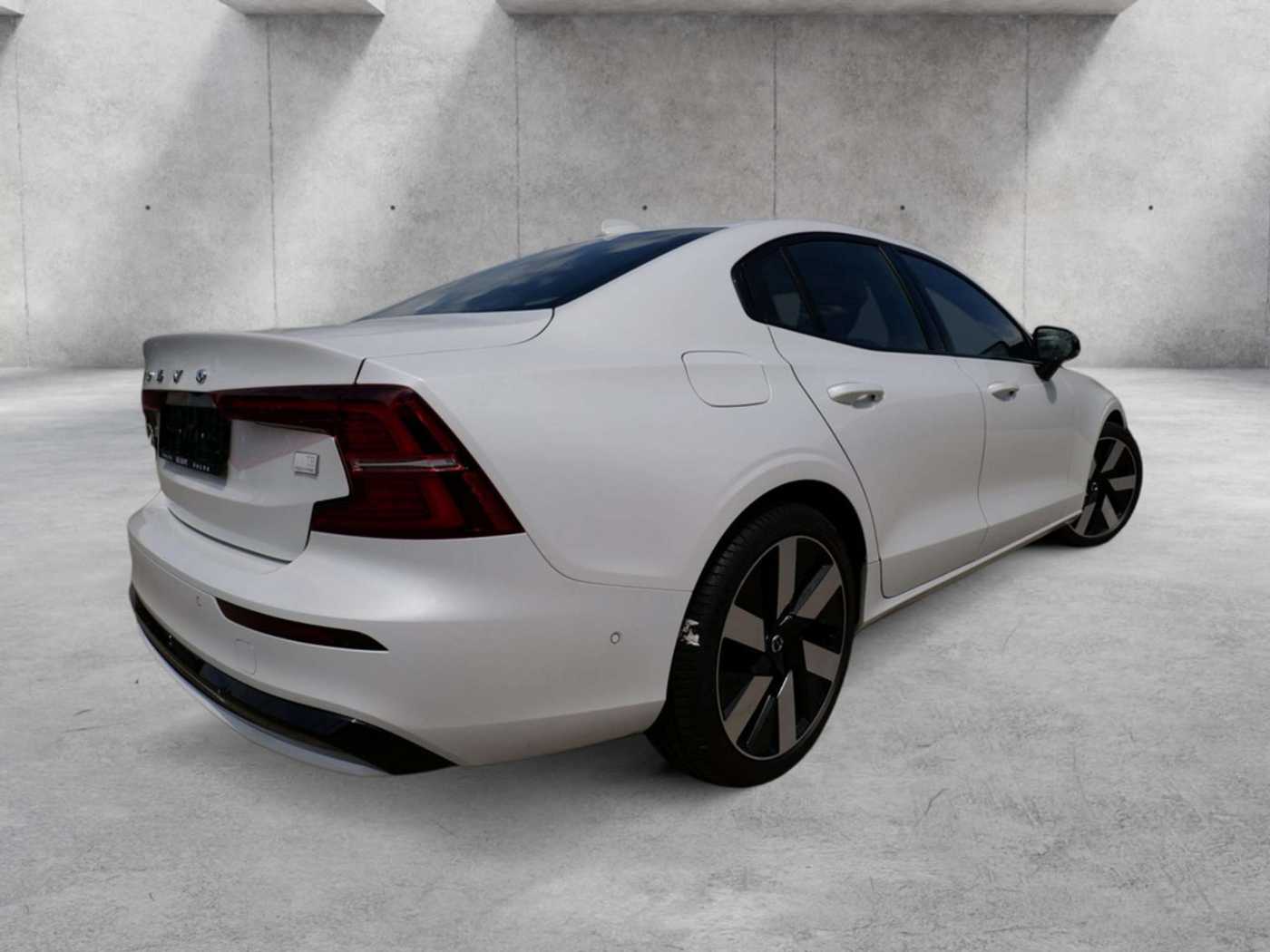 Volvo  Lim. T8 AWD Ultimate Dark Recharge Plug-In Hybrid